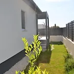 Seaside Barbariga * Peroj