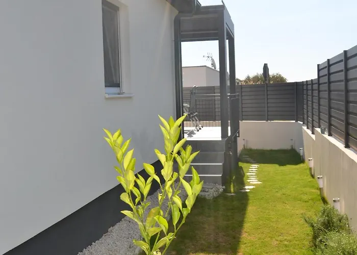 Seaside Barbariga * Peroj